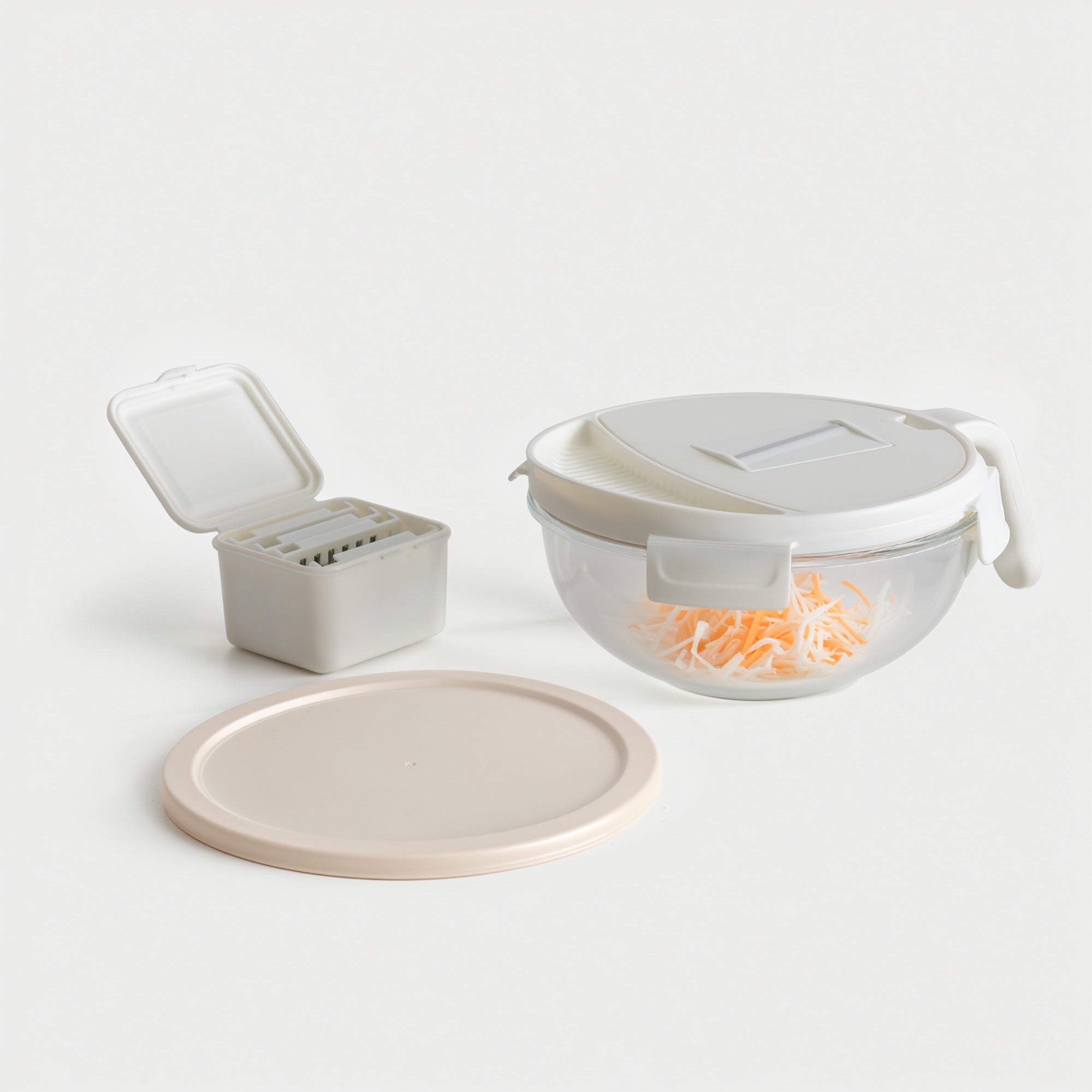 Multipurpose Glass Grater/Salad Bowl