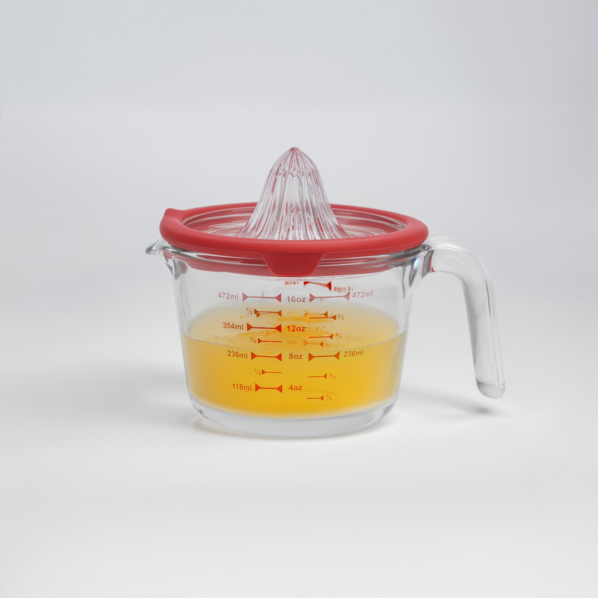 Measuring Cup with Juicer