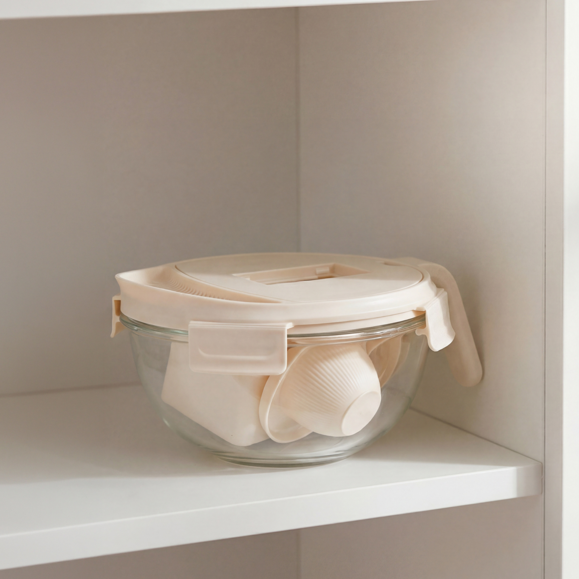 Multipurpose Glass Grater/Salad Bowl